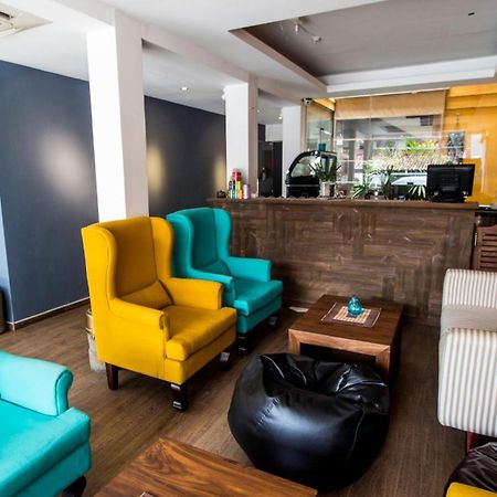 Teatalk Hotell Colombo Exteriör bild